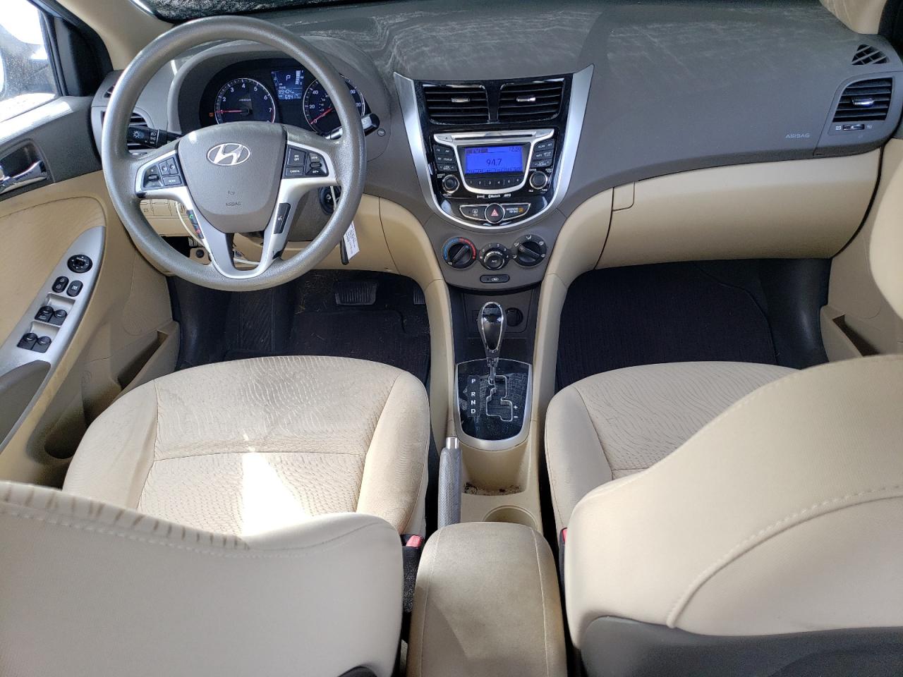 2013 Hyundai Accent - Image 8