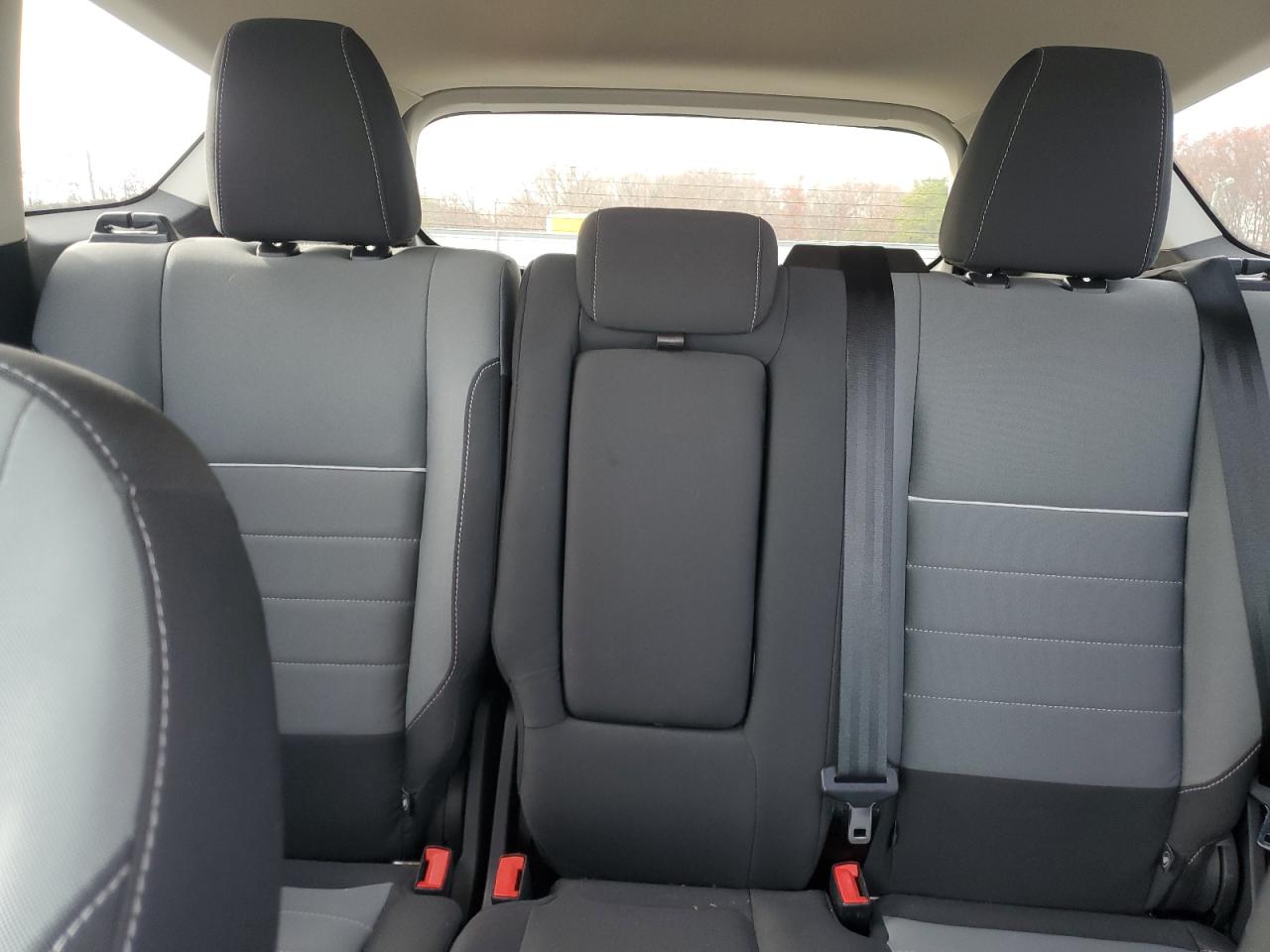 2015 Ford Escape - Image 10