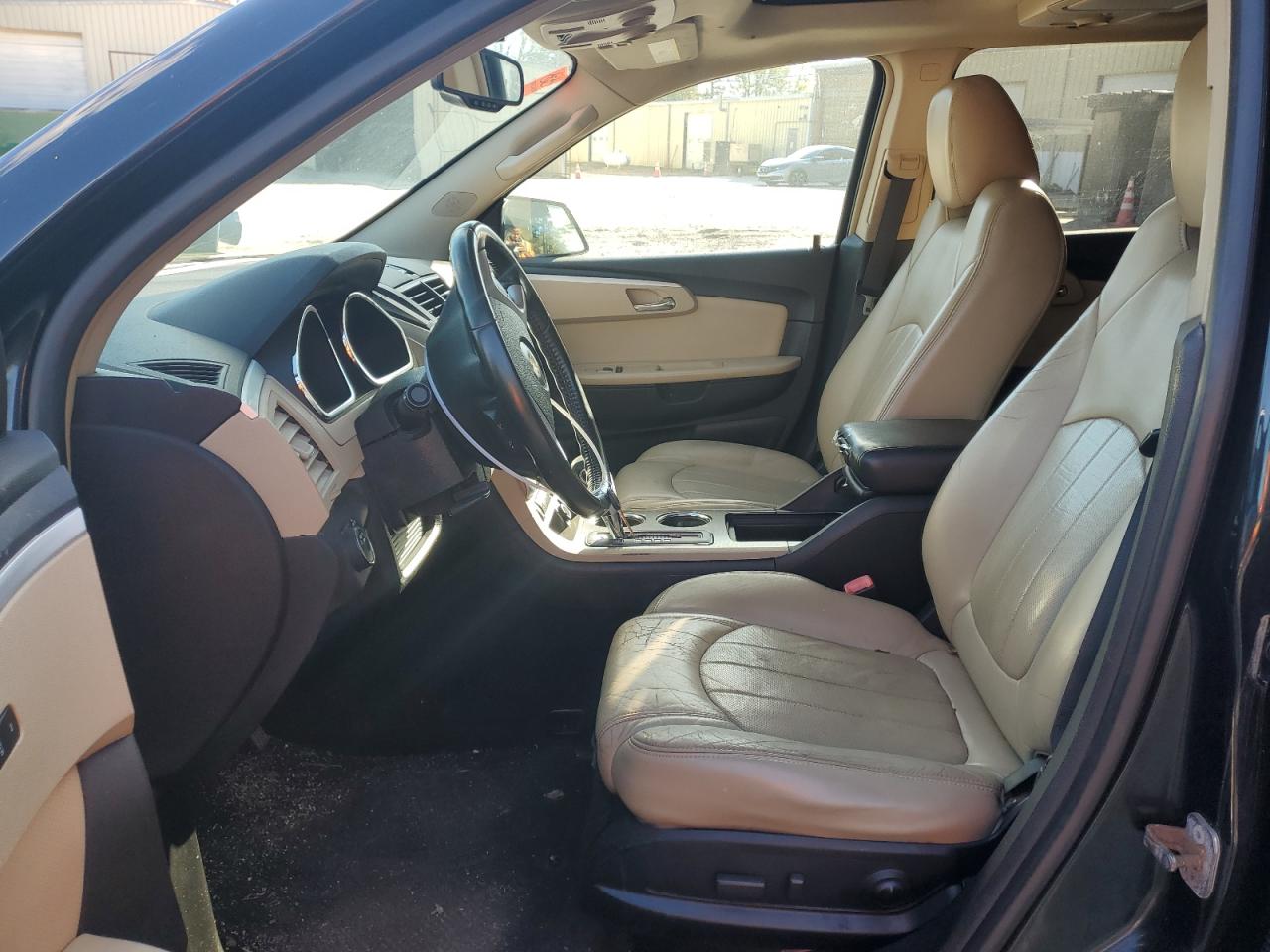 2009 Chevrolet Traverse - Image 7