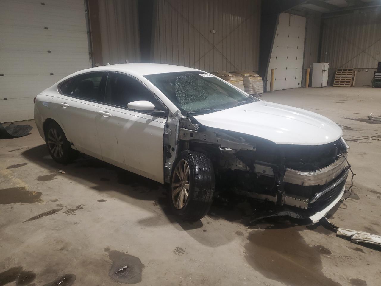2016 Chrysler 200 - Image 4