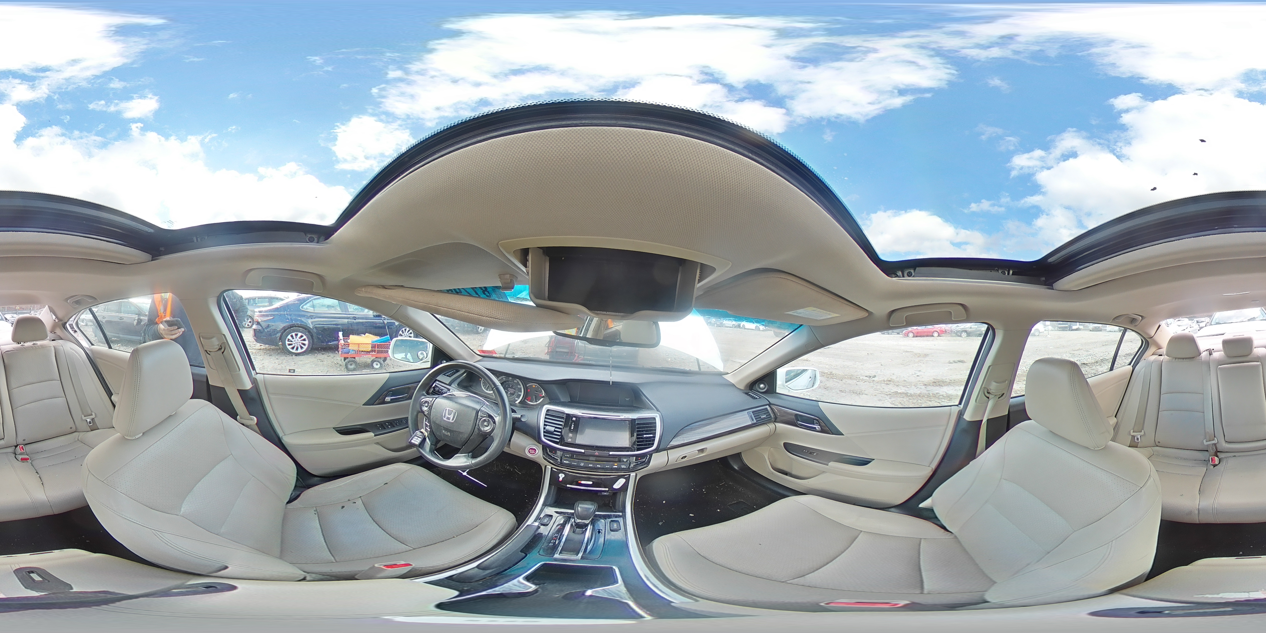 2017 Honda Accord - Image 13