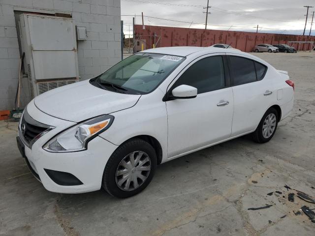  NISSAN VERSA 2017 Biały