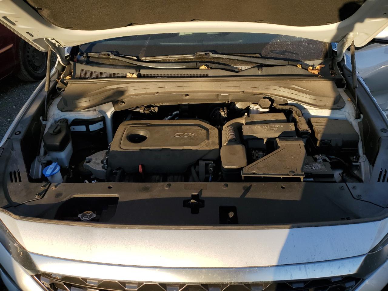 2019 Hyundai Santa Fe - Image 12