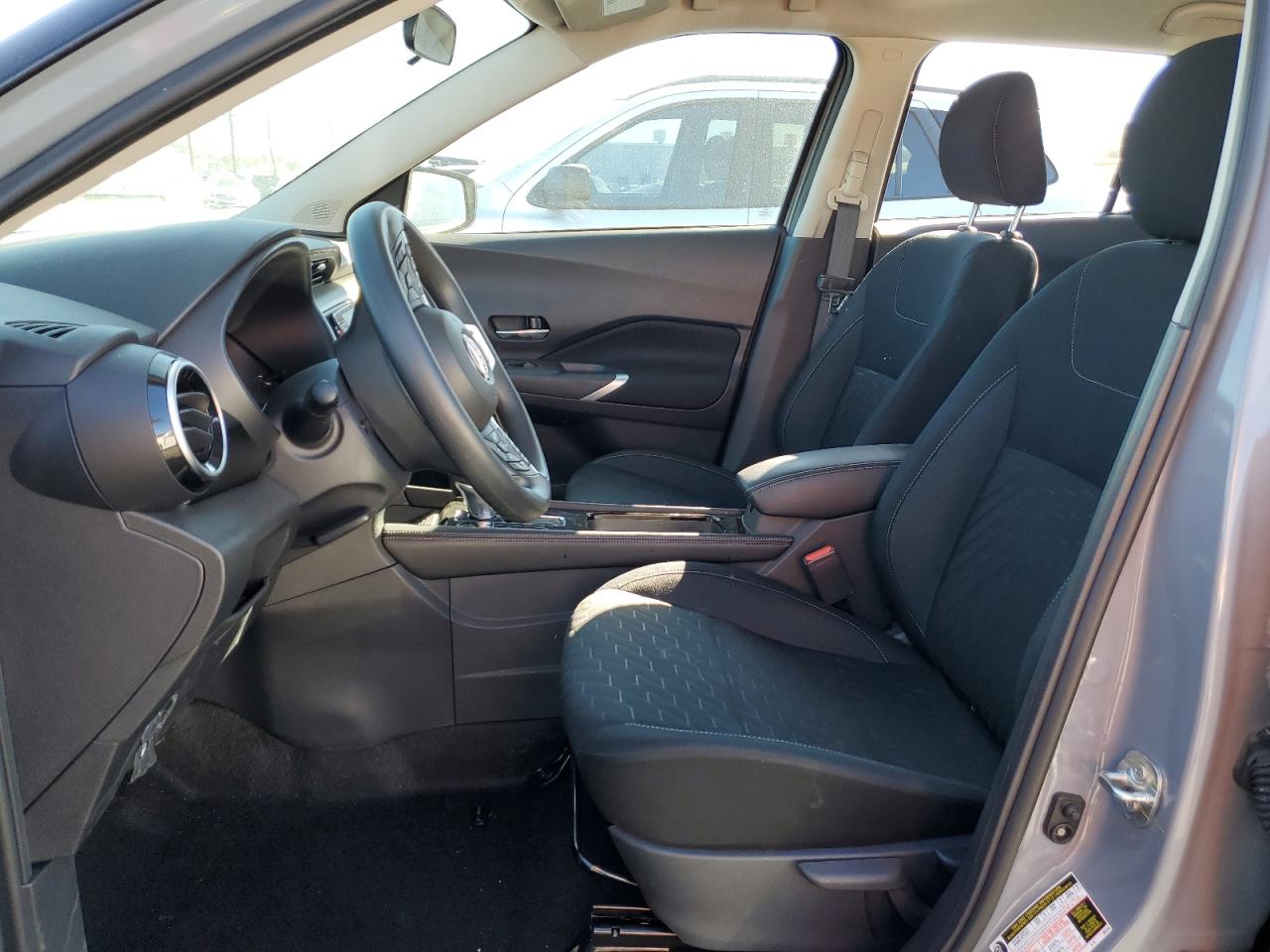 2024 Nissan Kicks - Image 7