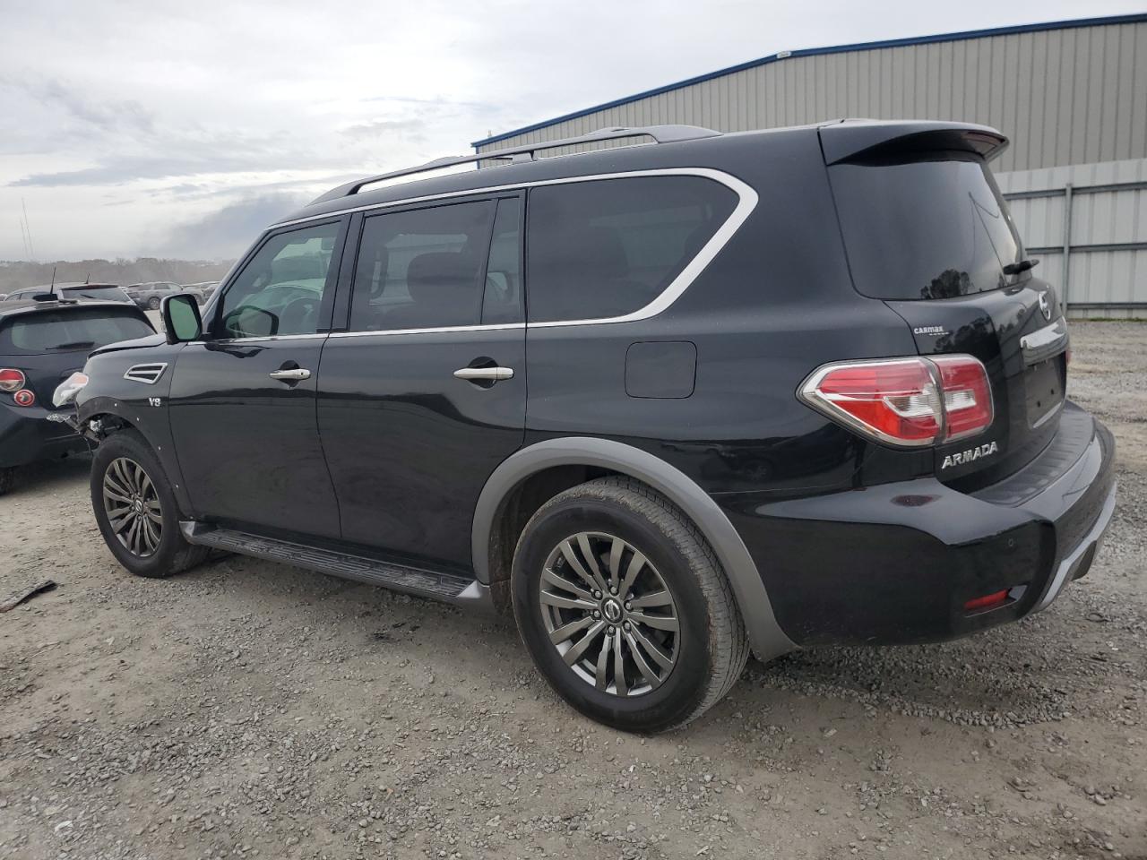 2018 Nissan Armada - Image 2