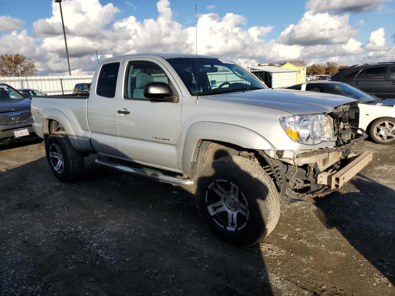 2007 Toyota Tacoma - Image 4