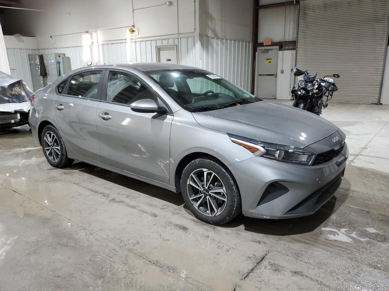 2022 Kia Forte - Image 4