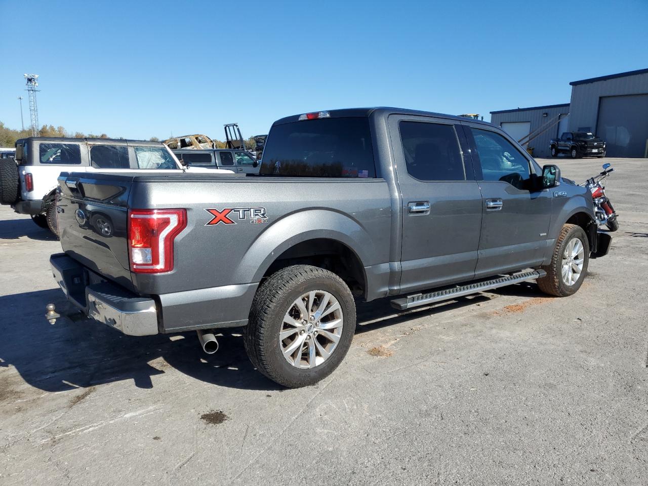 VIN 1FTEW1EP4FFA21066 2015 FORD F-150 no.3