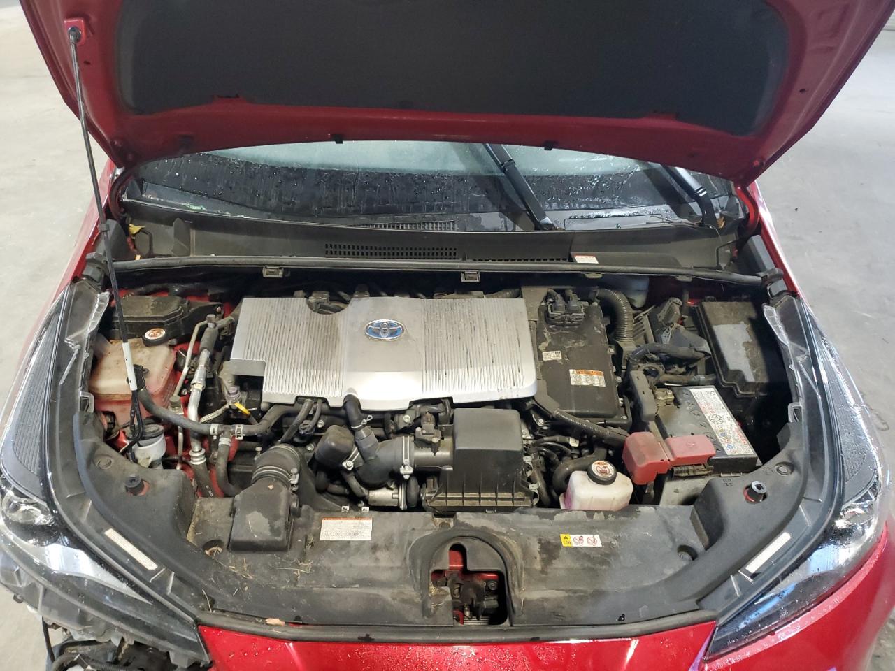 2020 Toyota Prius - Image 12