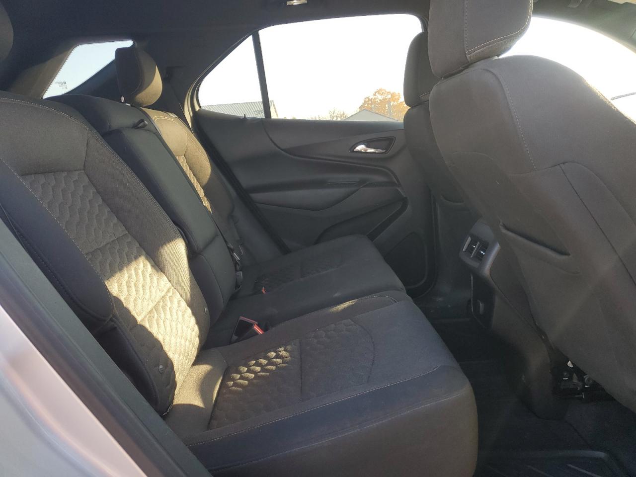 2018 Chevrolet Equinox - Image 11