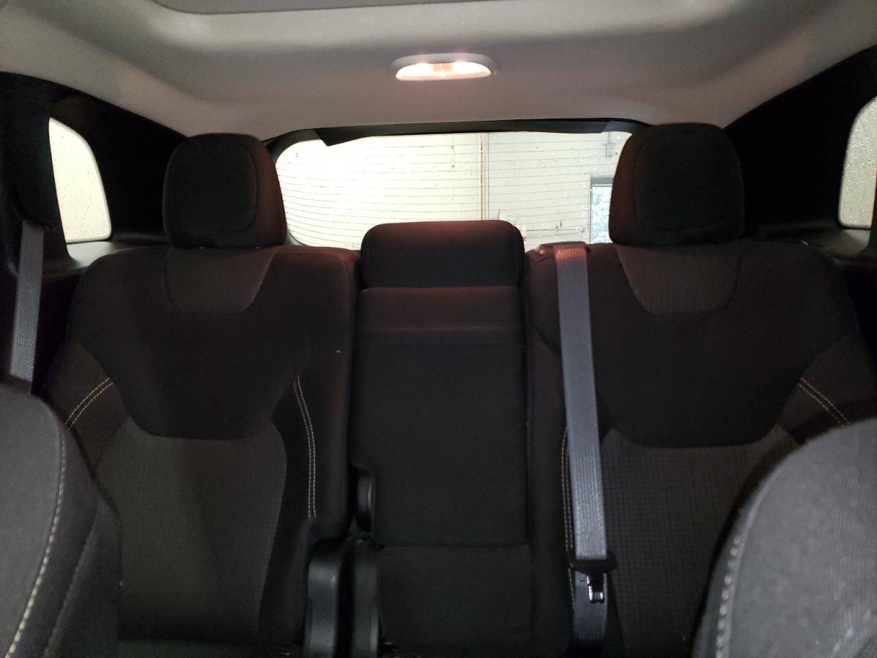 2016 Jeep Grand Cherokee - Image 10