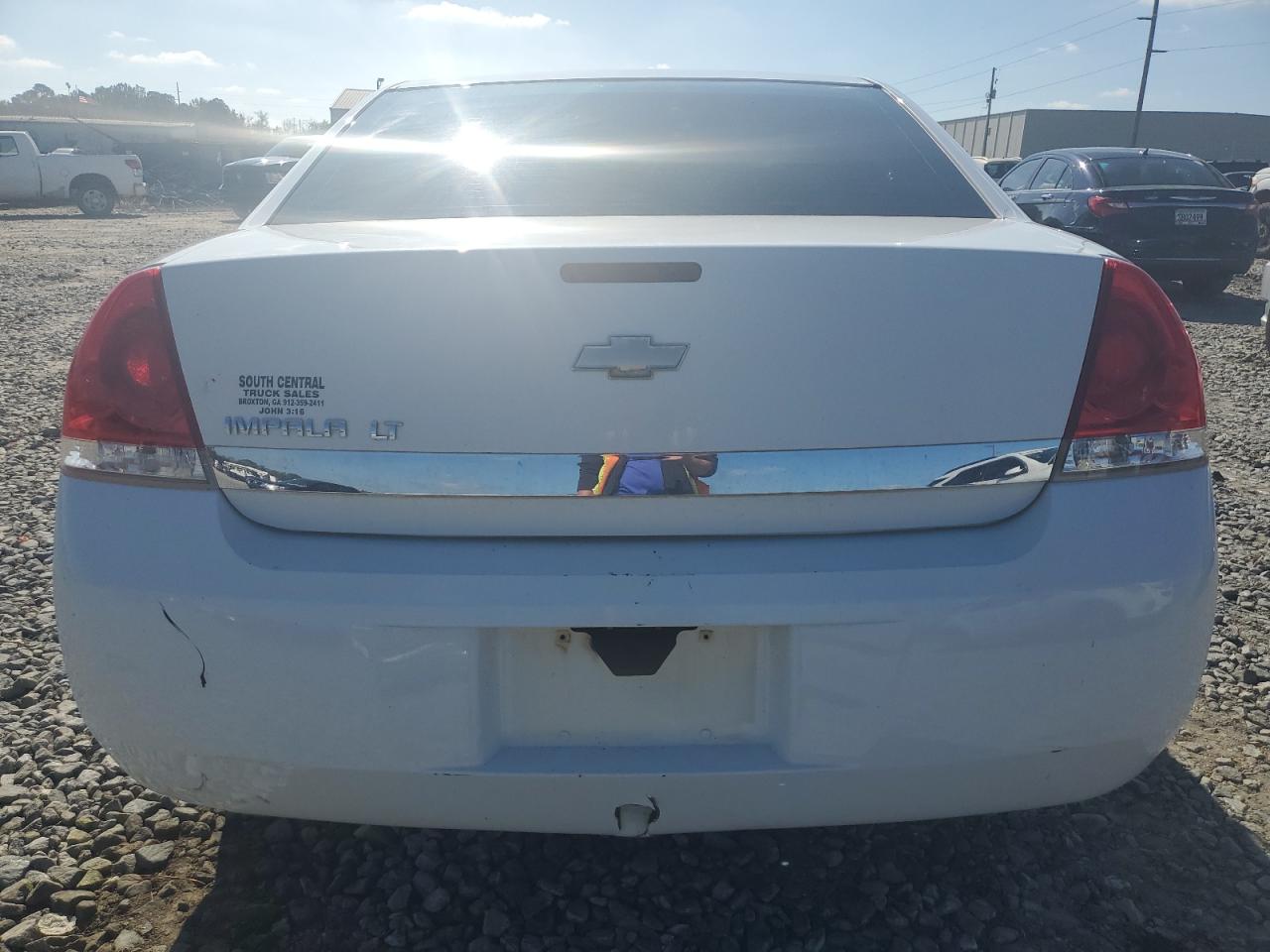 2010 Chevrolet Impala - Image 6