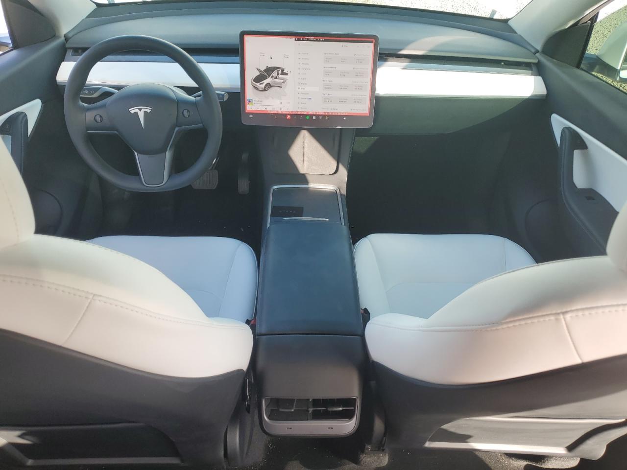 2022 Tesla Model Y VIN: 7SAYGAEE5NF466687 Lot: 79745714