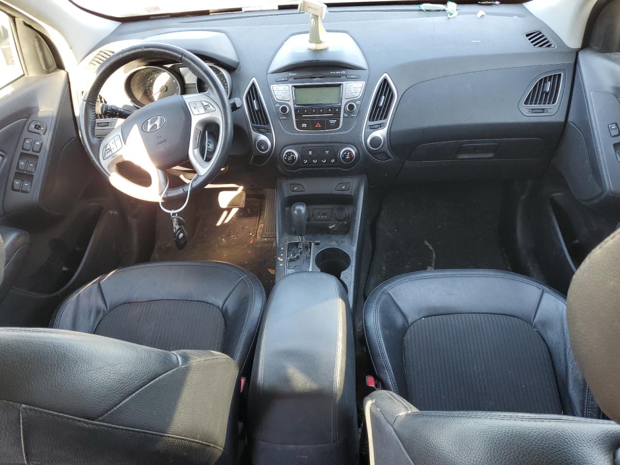 2013 Hyundai Tucson - Image 8