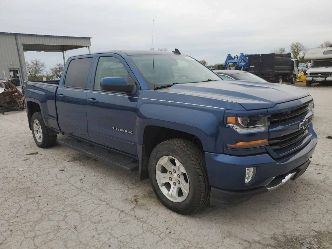 VIN 3GCUKREC1HG274897 2017 CHEVROLET ALL Models no.4