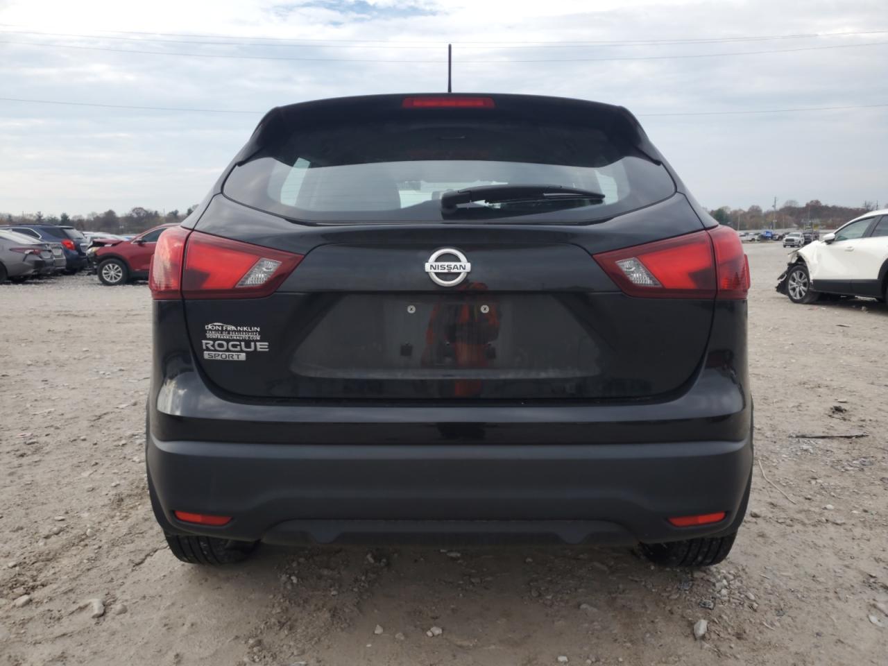 2018 Nissan Rogue - Image 6