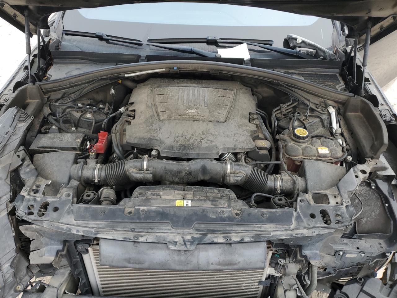 2018 Land Rover Range Rover - Image 11