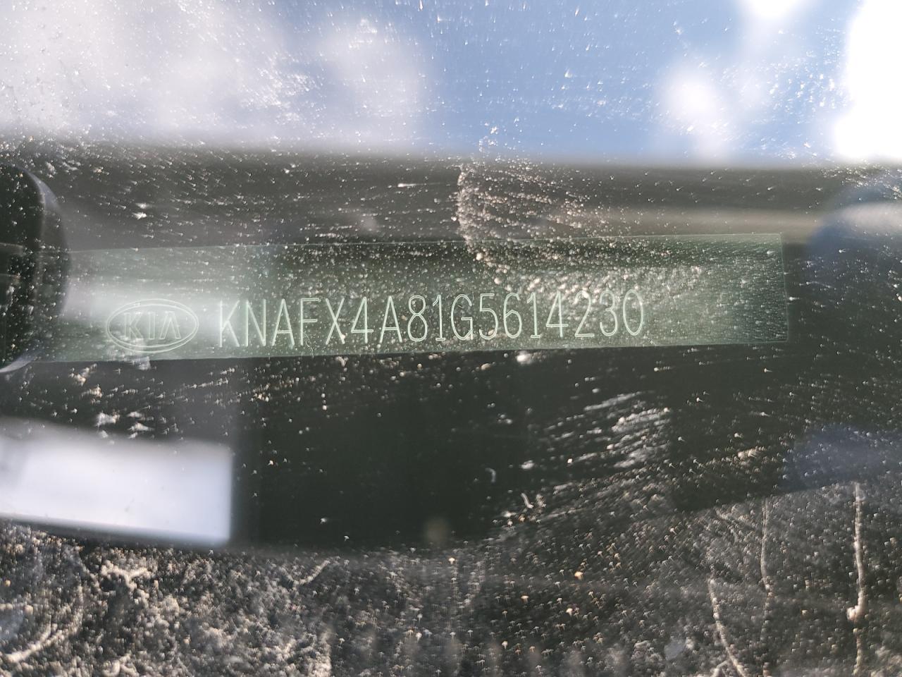 2016 Kia Forte - Image 13