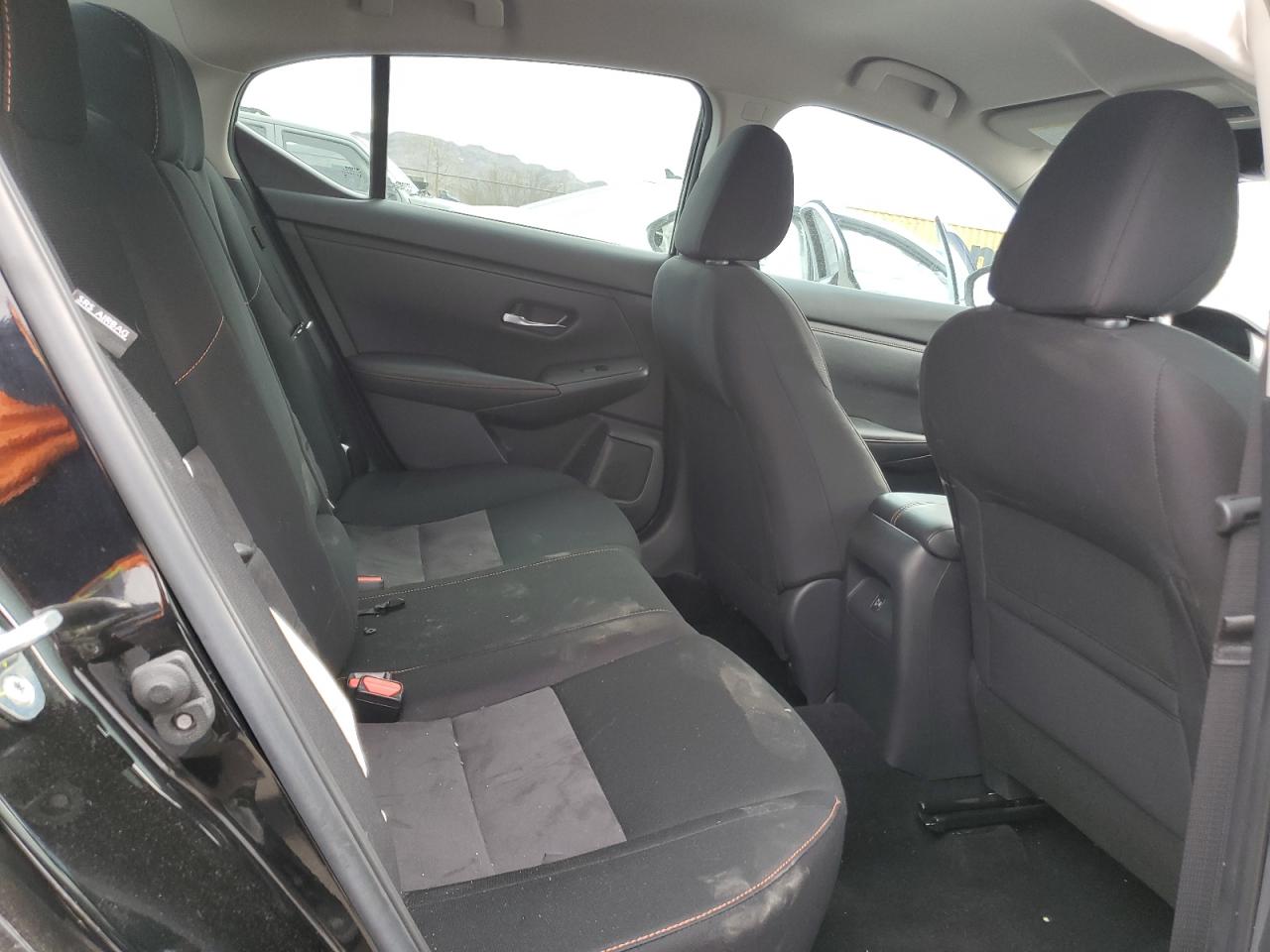 2022 Nissan Sentra - Image 10