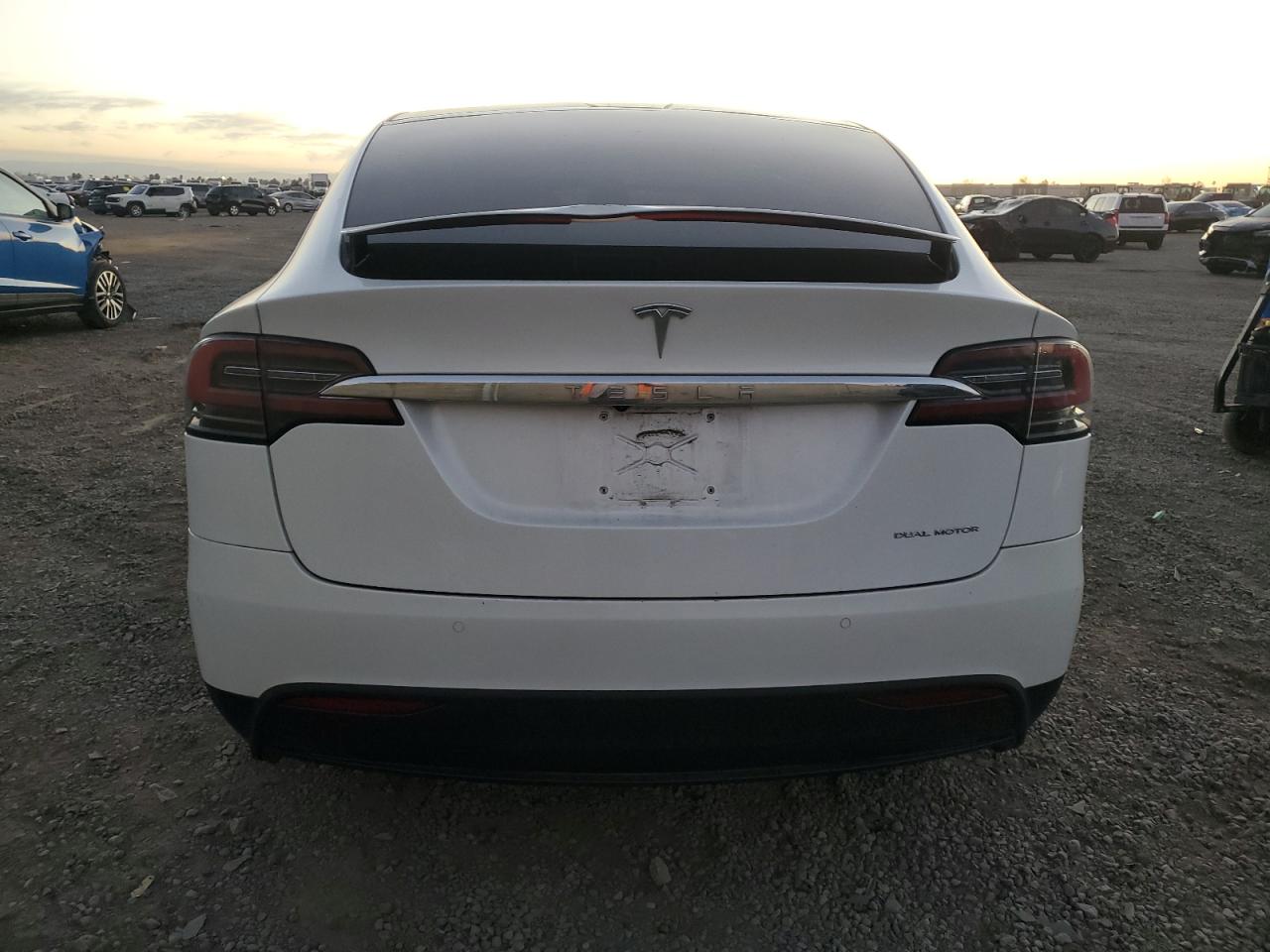 2020 Tesla Model X VIN: 5YJXCBE23LF231671 Lot: 81649314