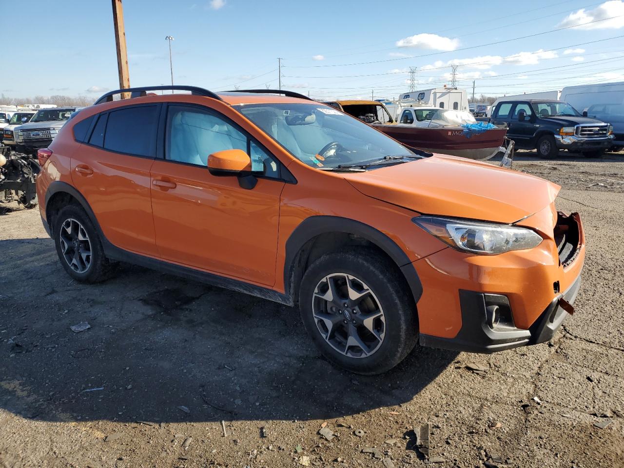 VIN JF2GTAEC0K8274402 2019 SUBARU CROSSTREK no.4