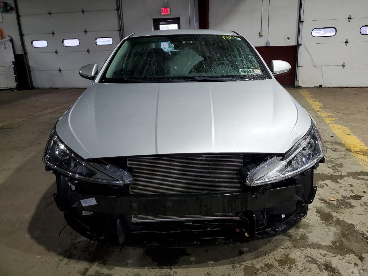 2020 Hyundai Elantra - Image 5