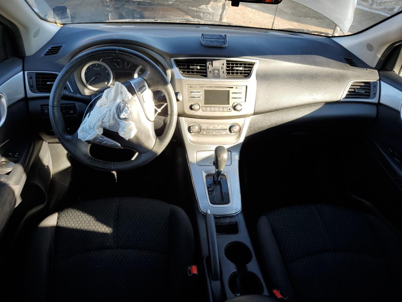 2014 Nissan Sentra - Image 8