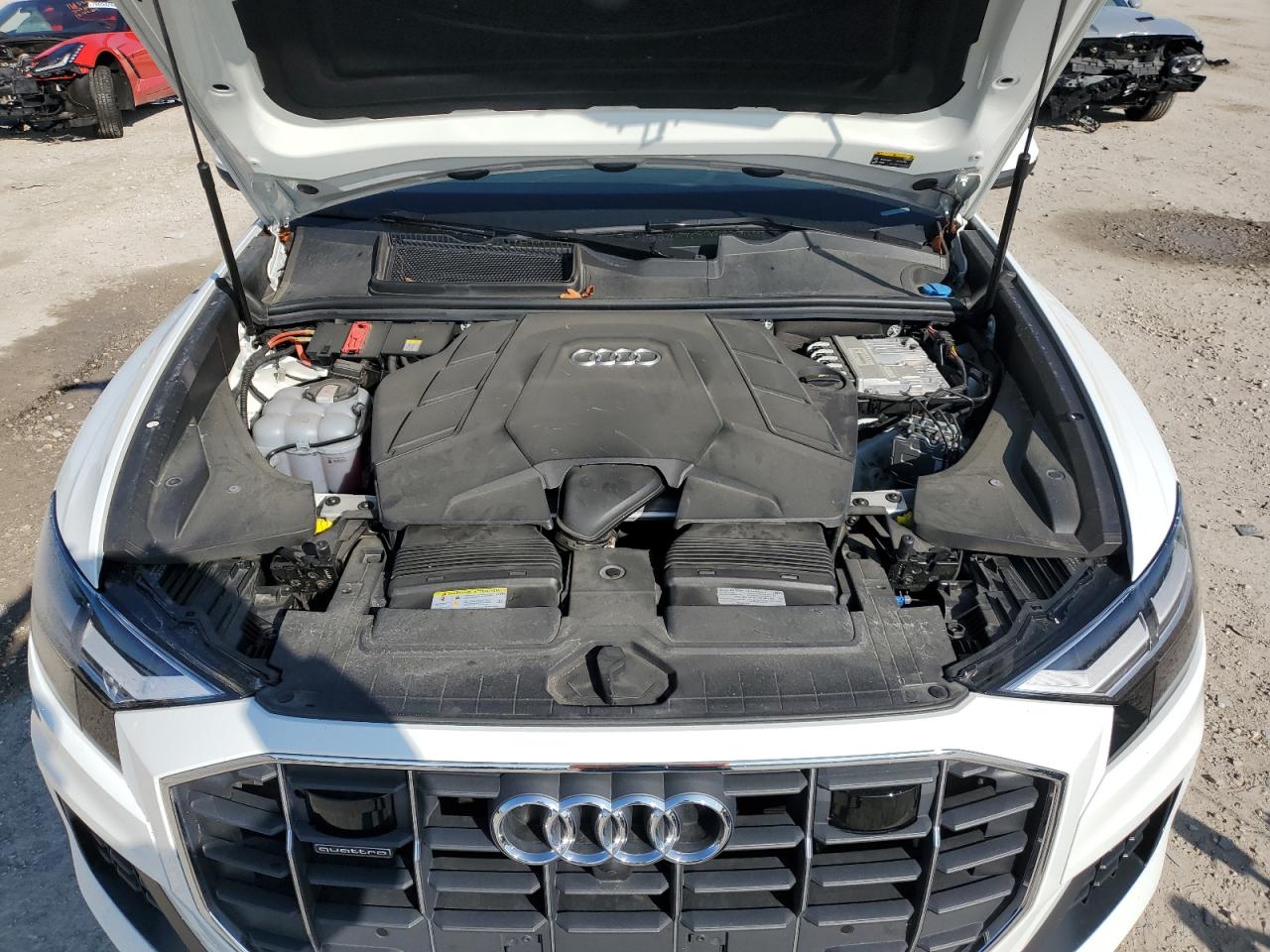 2022 Audi Q8 - Image 12