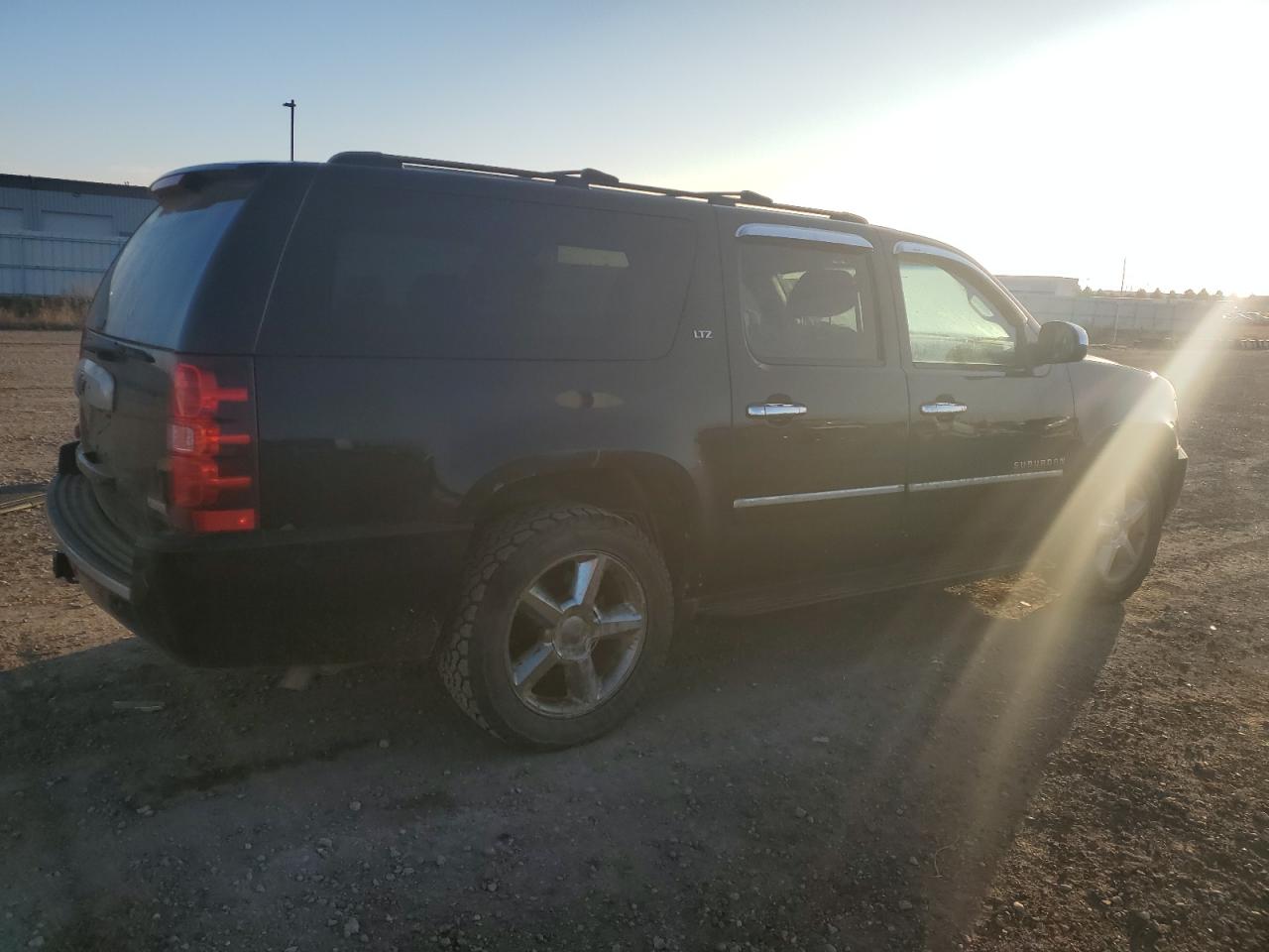 2011 Chevrolet Suburban - Image 3