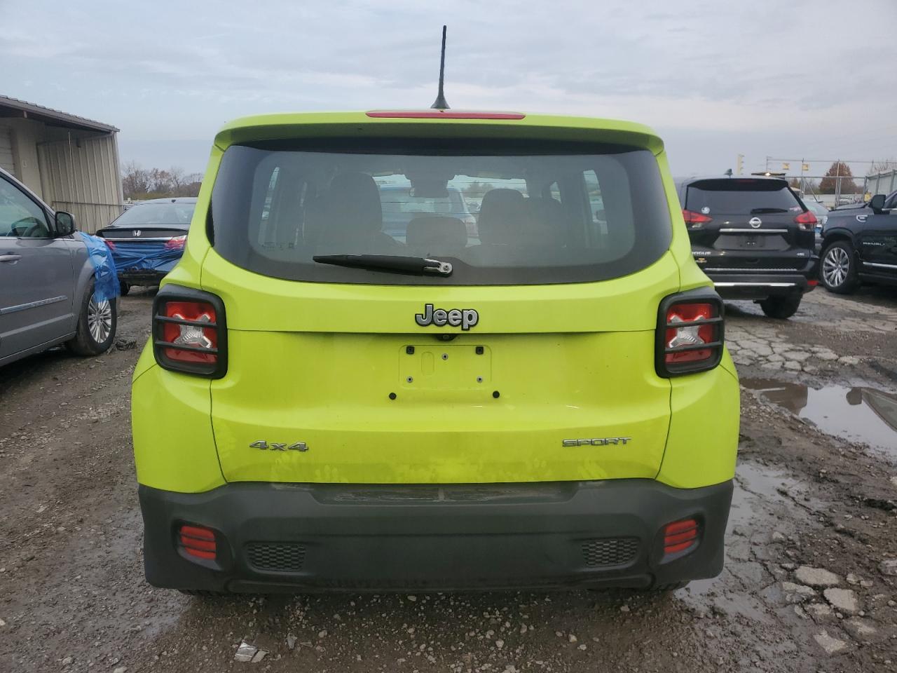 2017 Jeep Renegade - Image 6