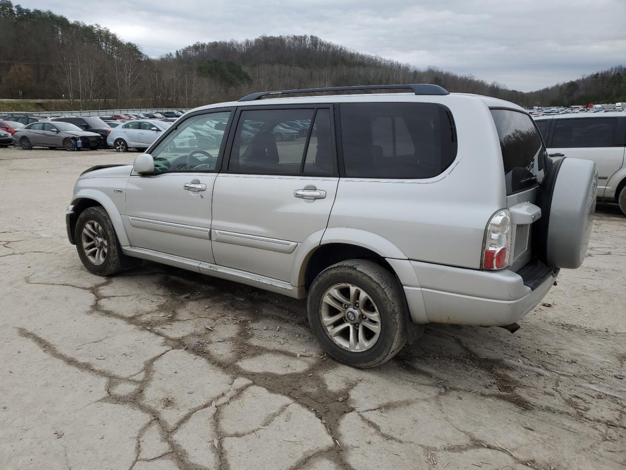 2005 Suzuki XL7 - Image 2