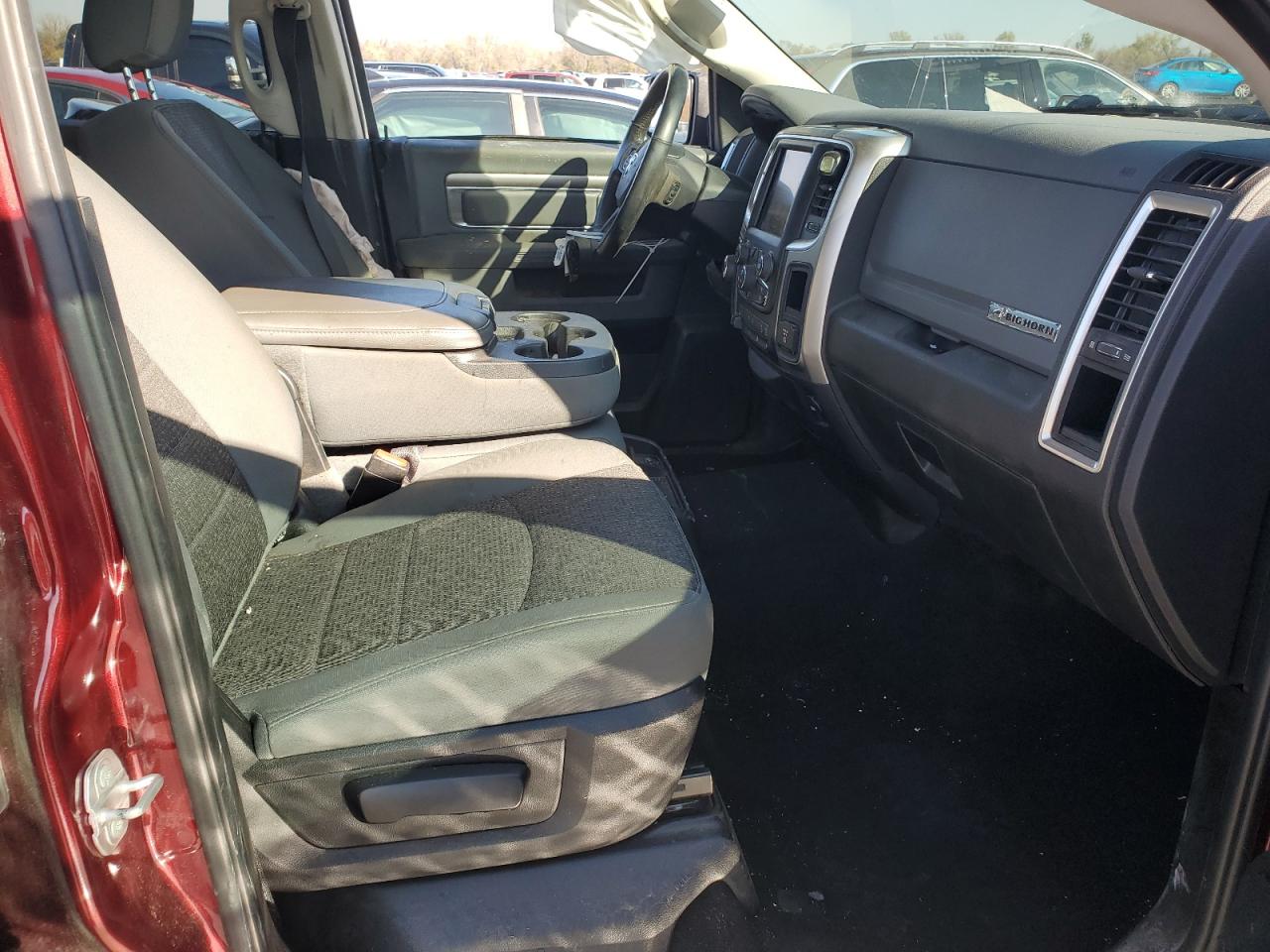 2018 RAM 1500 - Image 7