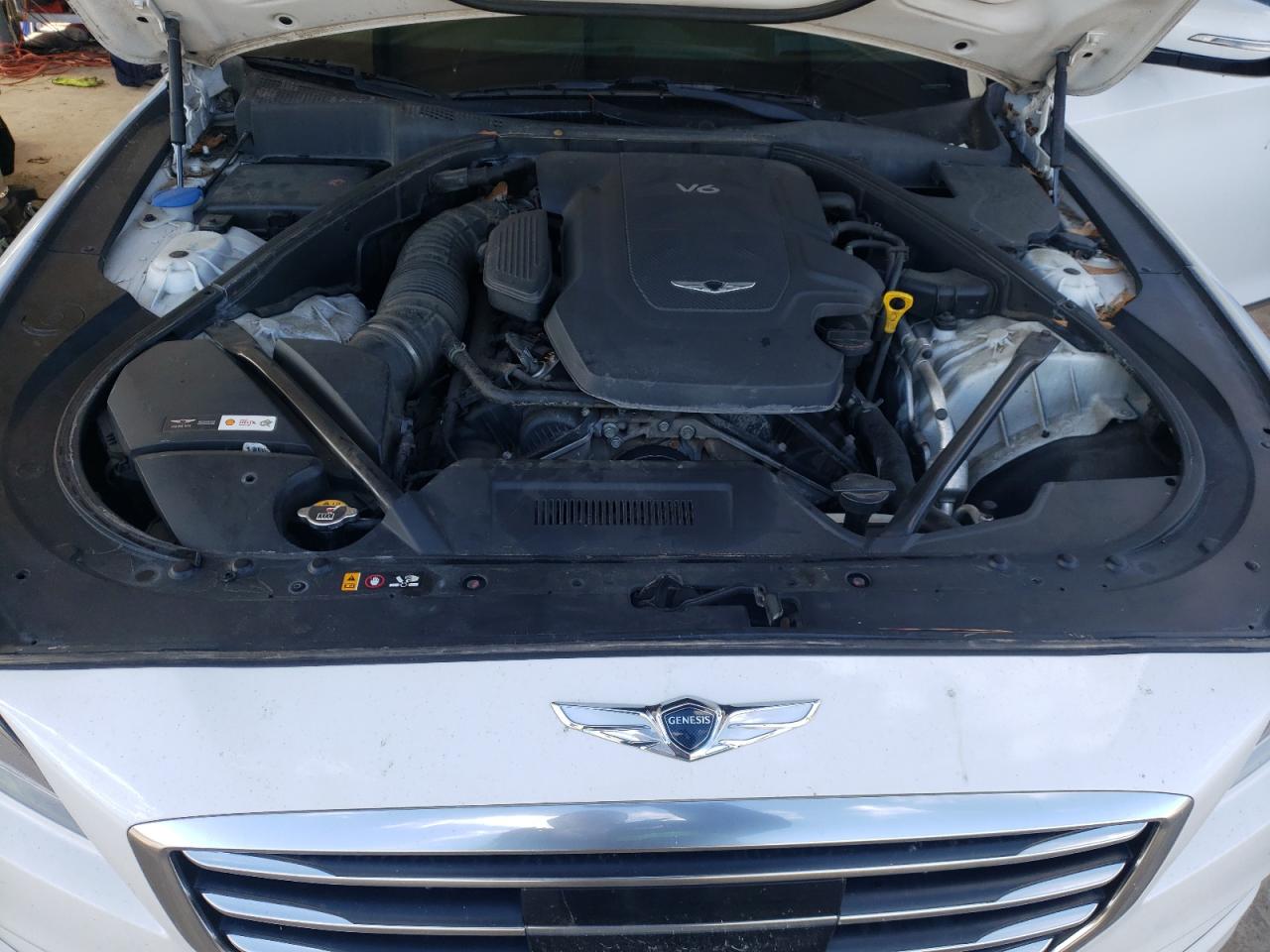 2017 Genesis G80 - Image 11