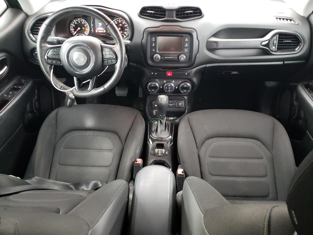 2016 Jeep Renegade - Image 8
