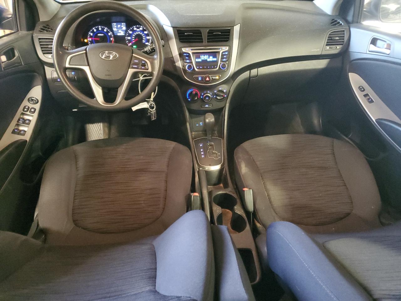 2017 Hyundai Accent - Image 8