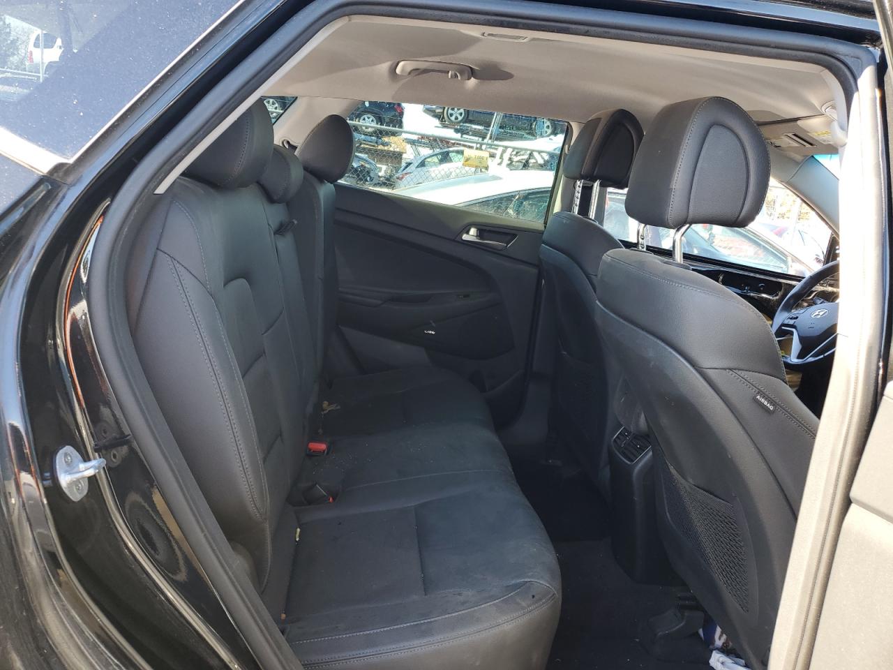 2018 Hyundai Tucson Value VIN: KM8J3CA27JU824306 Lot: 79057184
