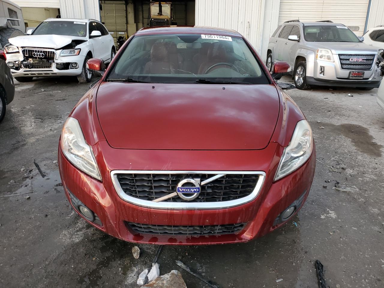 2011 Volvo C70 - Image 5