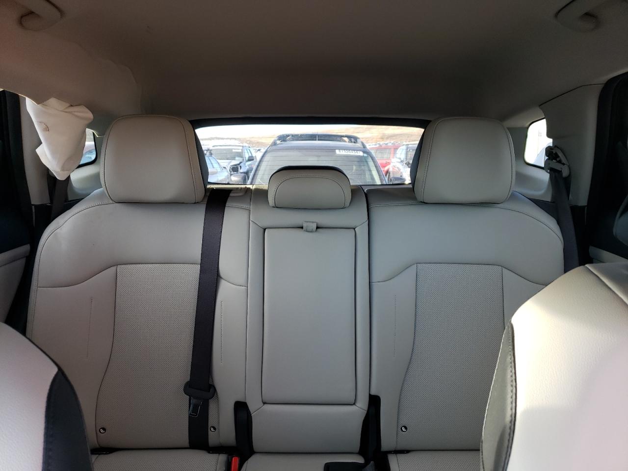 2023 Kia Sportage - Image 10