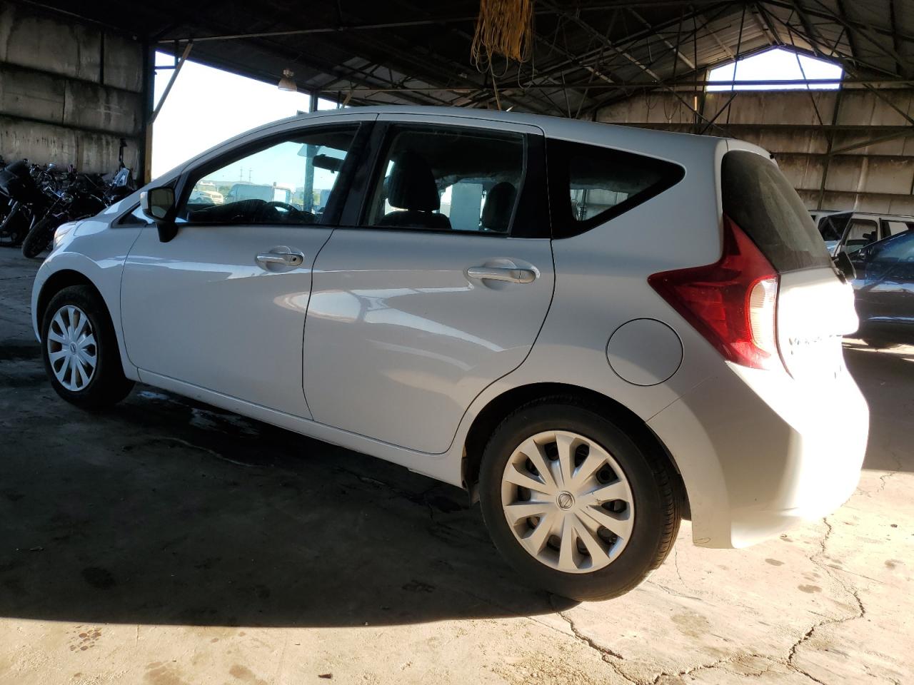 2016 Nissan Versa - Image 2