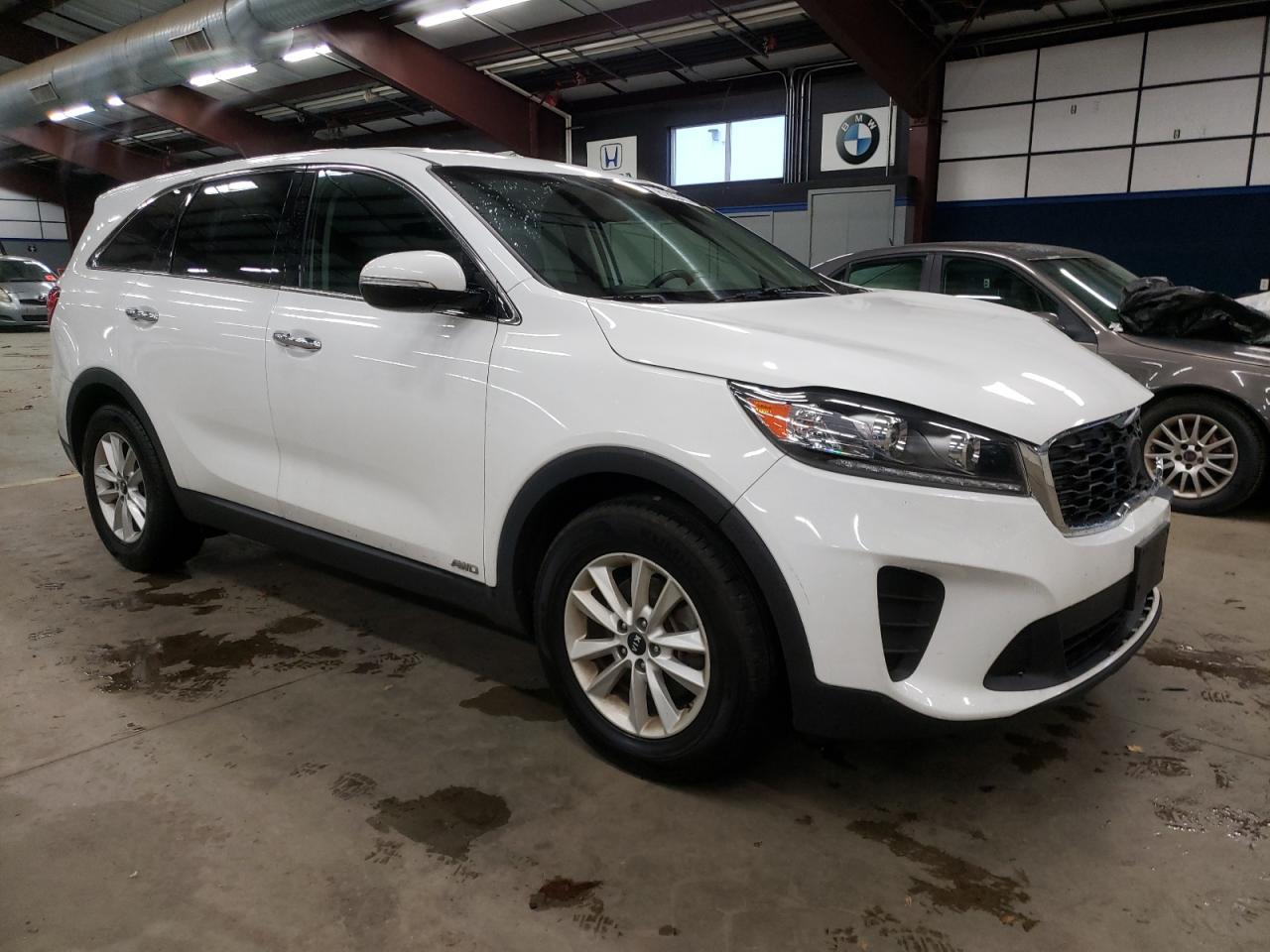 2019 Kia Sorento - Image 4
