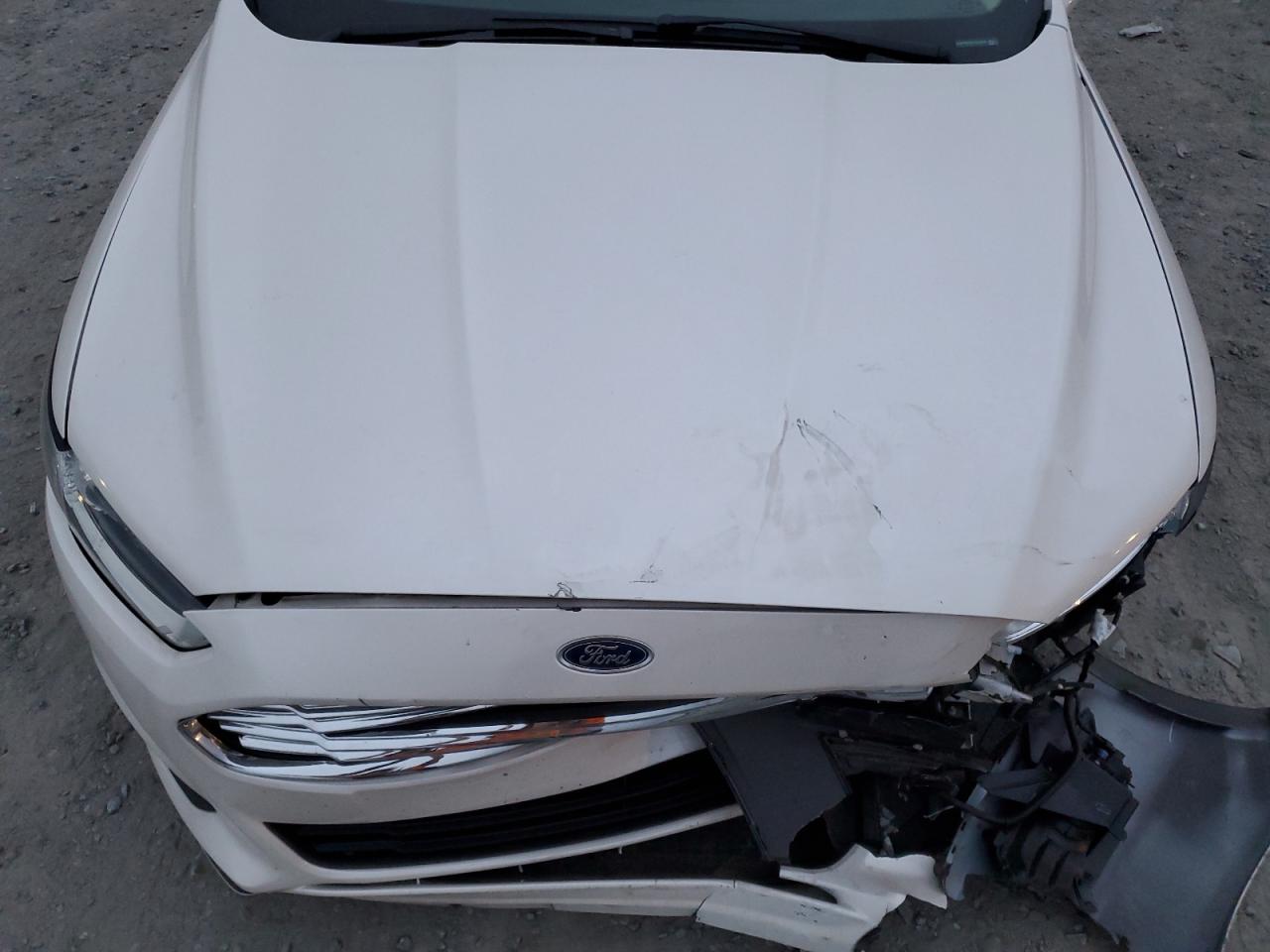 2015 Ford Fusion - Image 12