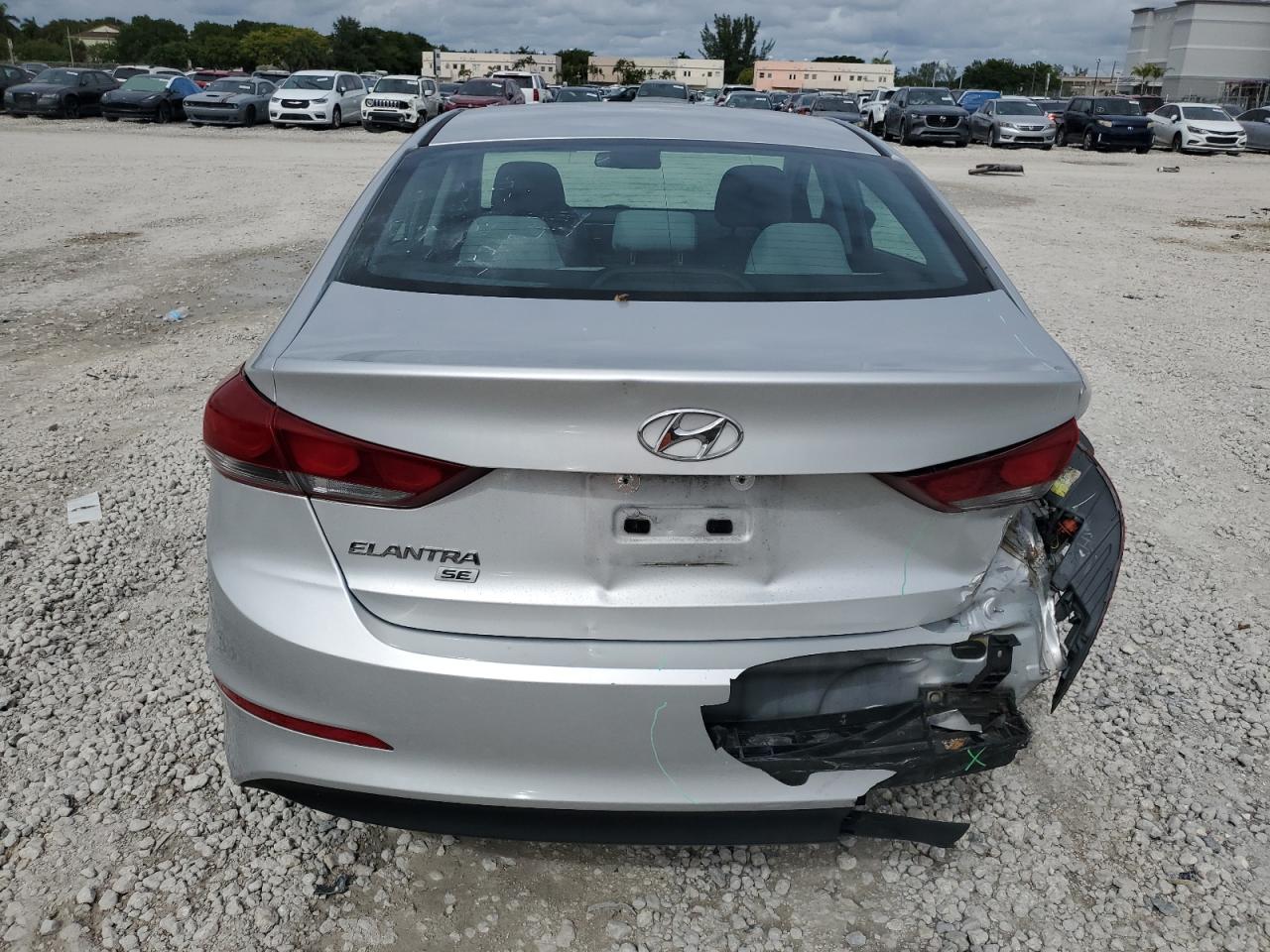 2018 Hyundai Elantra Se VIN: 5NPD74LF2JH337665 Lot: 79849134