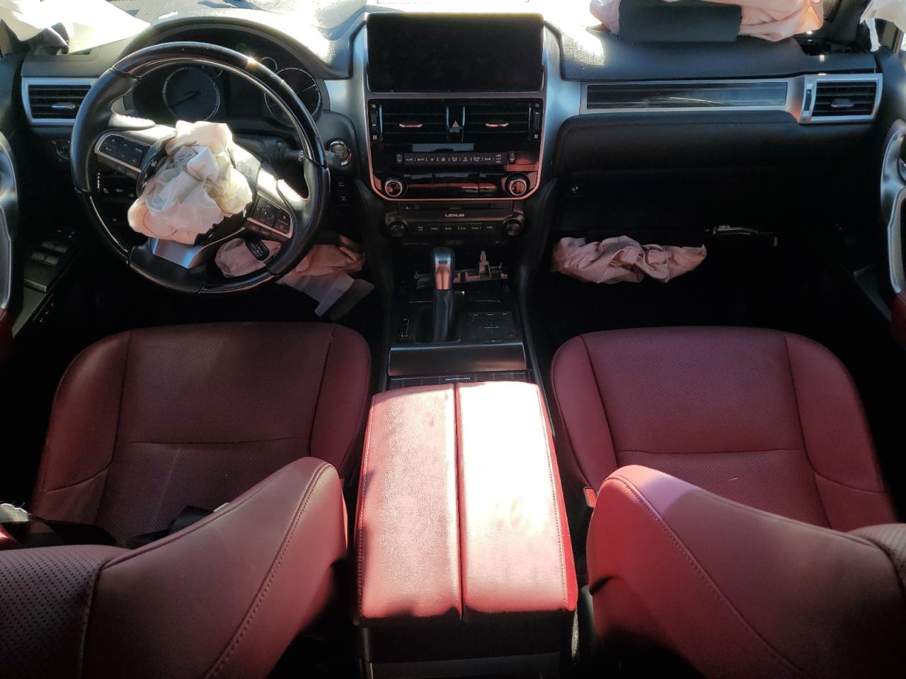 2022 Lexus GX - Image 8
