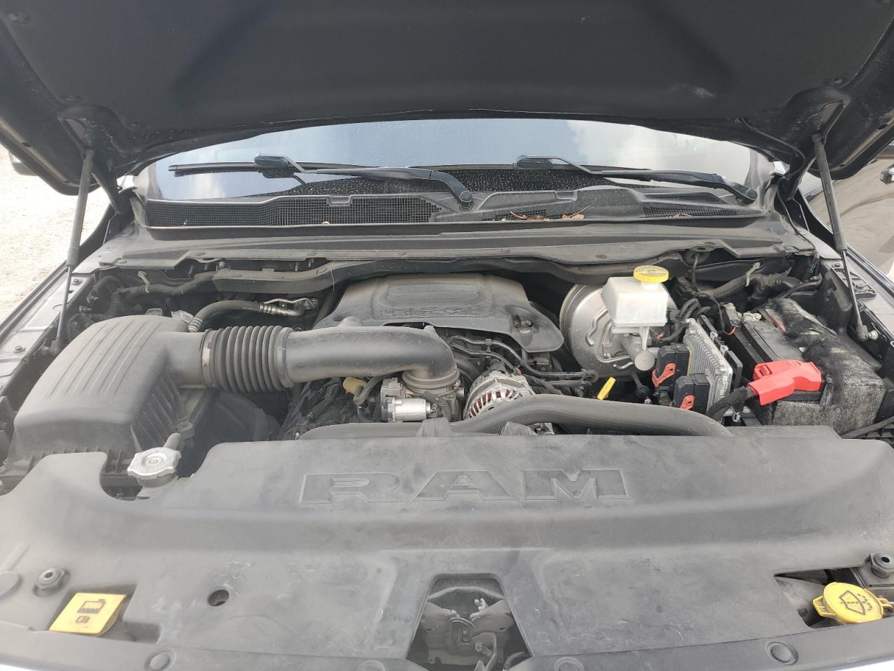 2020 RAM 1500 - Image 11