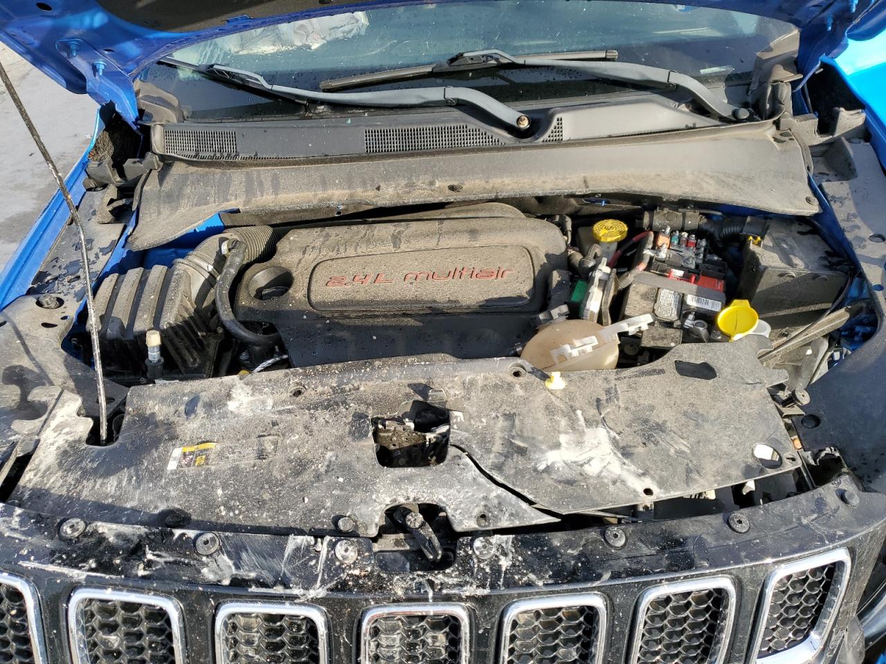 2018 Jeep Compass - Image 12