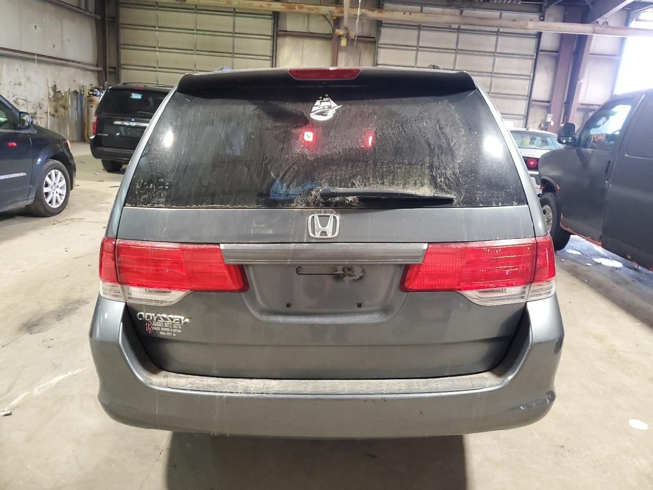 2010 Honda Odyssey - Image 6