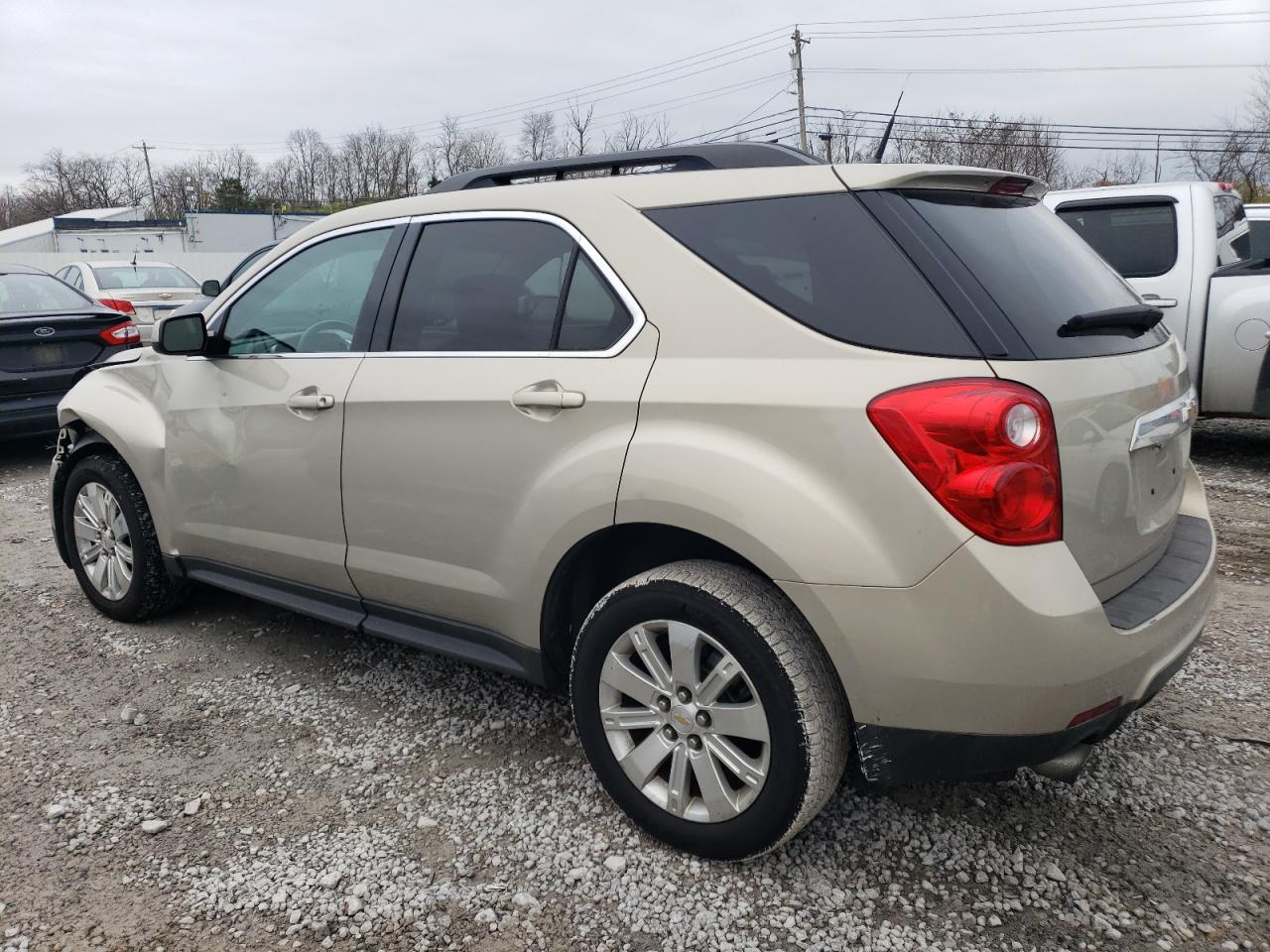 2010 Chevrolet Equinox - Image 2