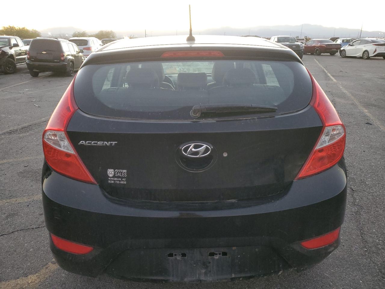 2017 Hyundai Accent Se VIN: KMHCT5AE8HU348172 Lot: 80611694