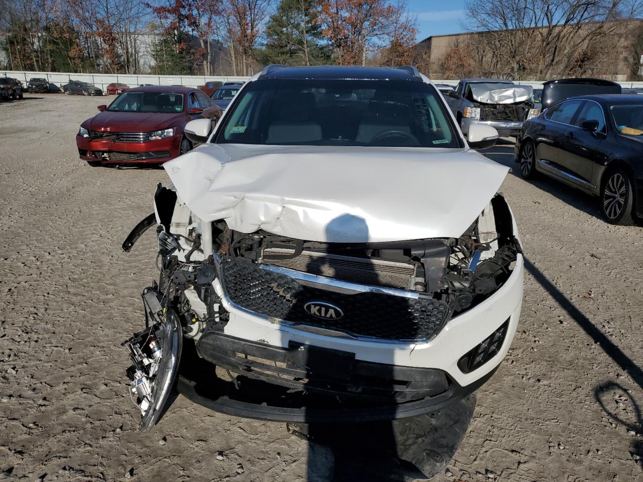 2016 Kia Sorento - Image 5