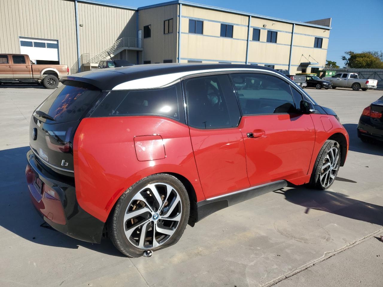 2018 BMW i3 - Image 3